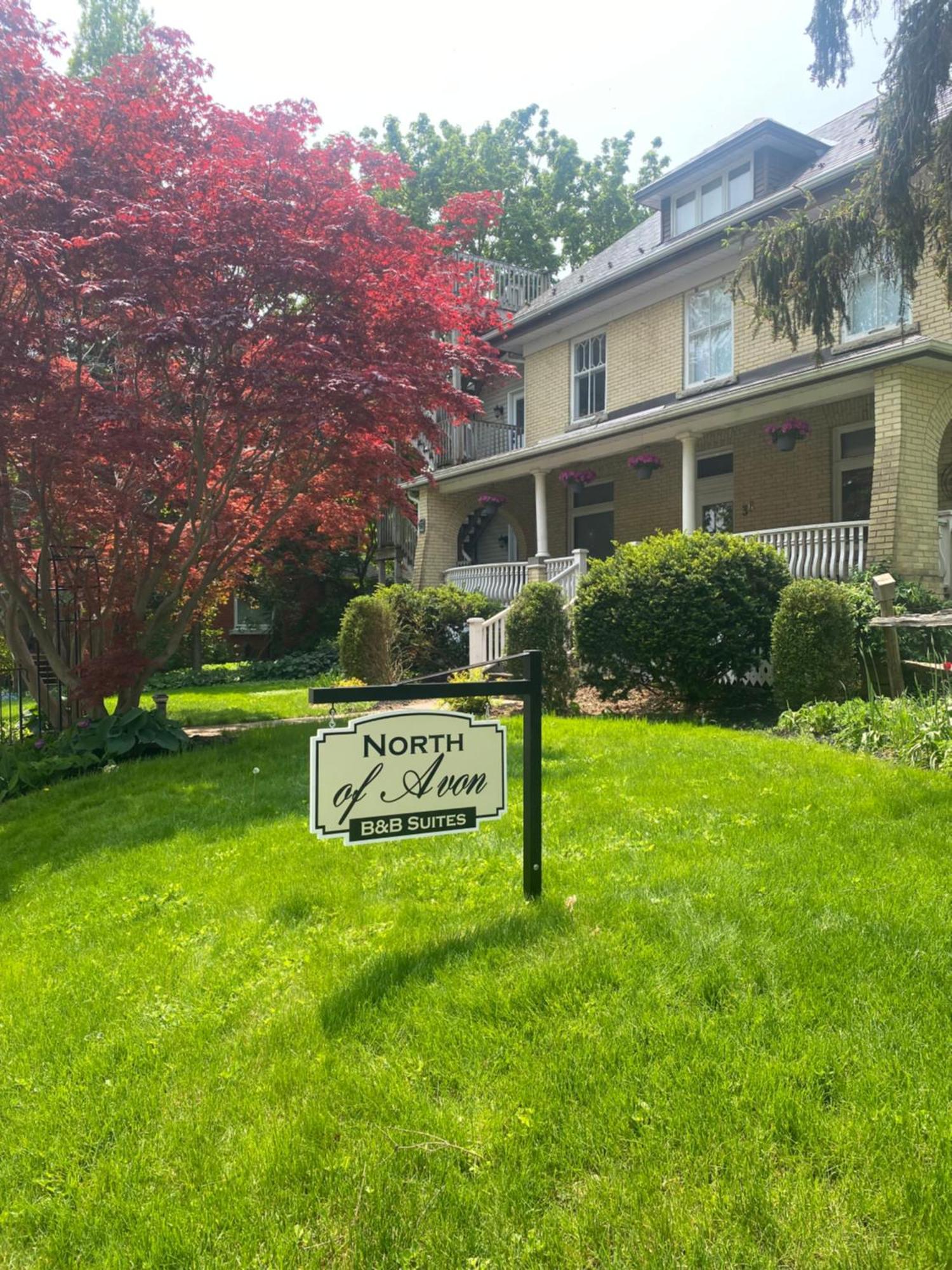 North Of Avon B&B Suites Stratford Kültér fotó